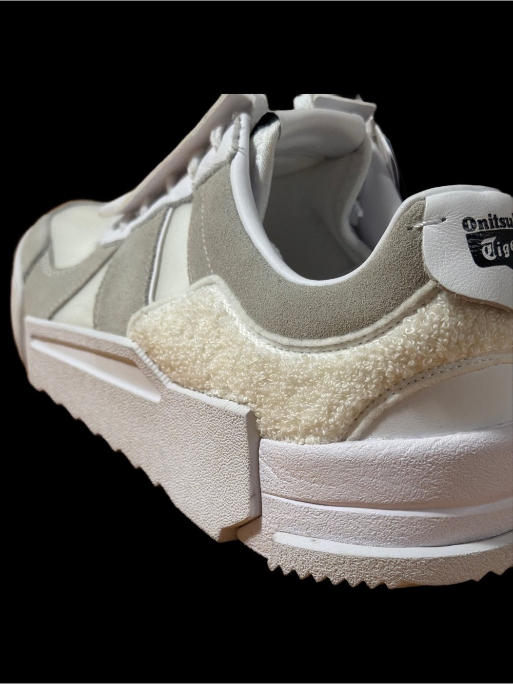 Onitsuka Tiger D-Trainer Slip-On Beige & White Low-Top Men’s size 10.5 NWT - Picture 14 of 16
